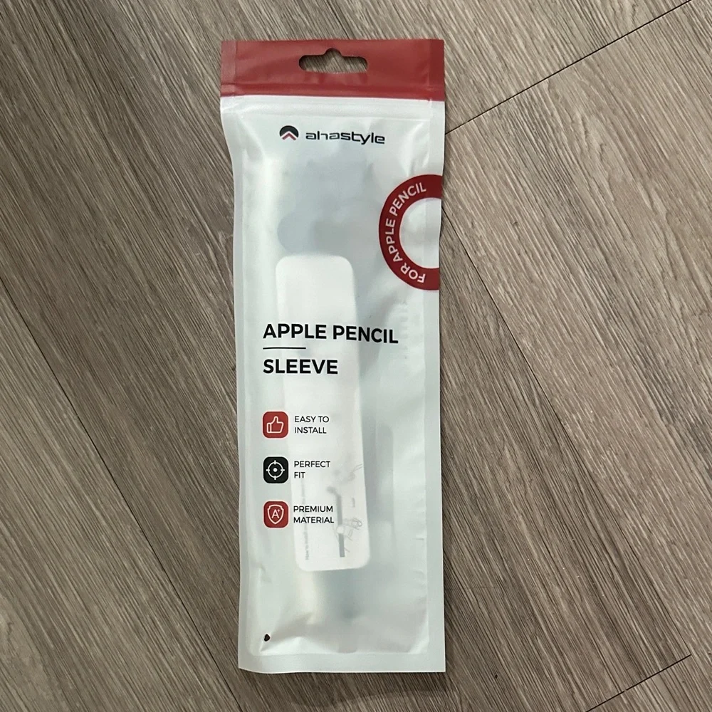 NWT - Apple Pencil sleeve - Silicone